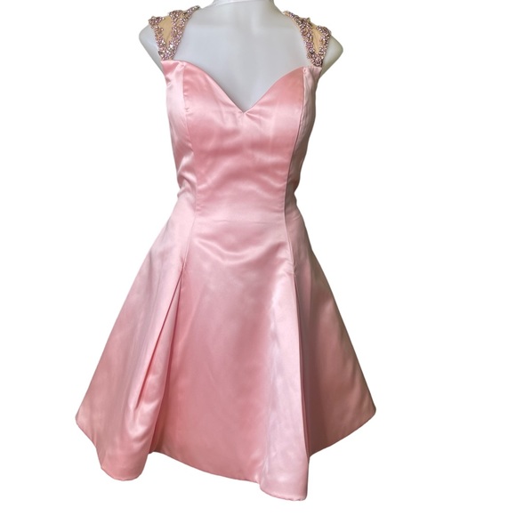 Sherri Hill  50548 blush pink rhinestone cap sleeve  short  dress 10 - Picture 3 of 16